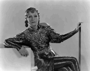 słynne suknie z filmów - Greta Garbo