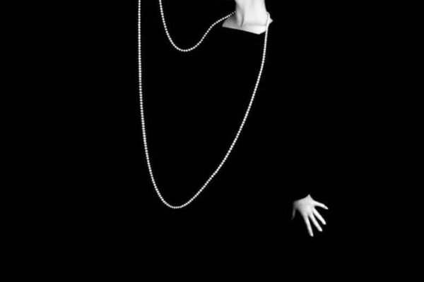 najpiękniejsze suknie z filmów - Louis Brooks