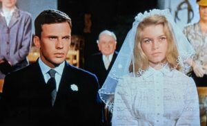 filmowe suknie ślubne które przeszły do historii - brigitte bardot