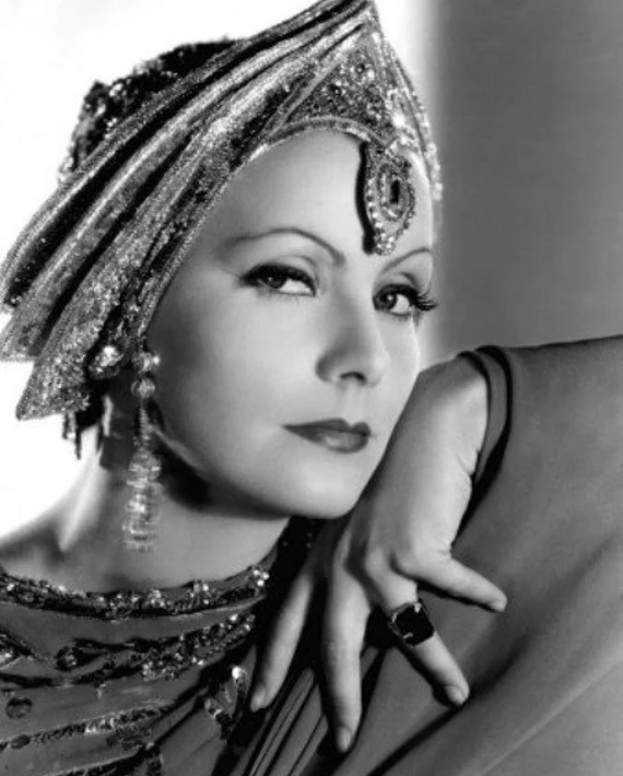 najpiękniejsze aktorki złotej ery hollywood - greta garbo