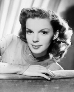 gwiazdy złotej ery hollywood - Judy Garland