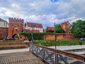 toruńskie zabytki - Brama Mostowa
