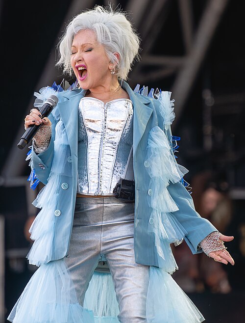 Cyndi Lauper życie i piosenki