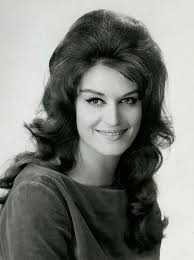 10 piosenkarek które odeszły za wcześnie - Dalida